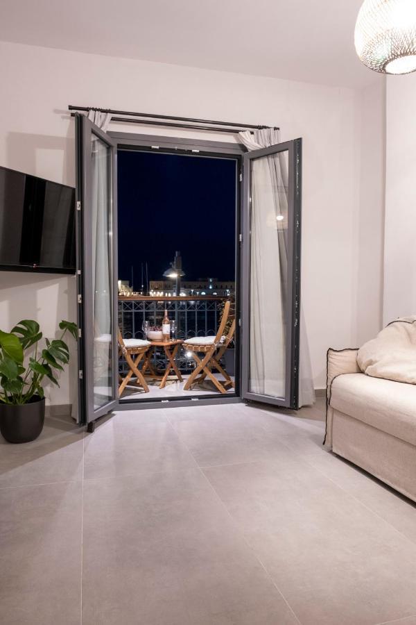 Venus Luxury Apartment 에르무폴리 외부 사진