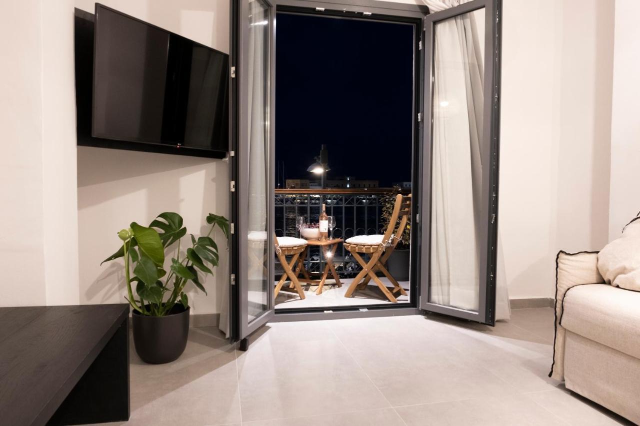 Venus Luxury Apartment 에르무폴리 외부 사진
