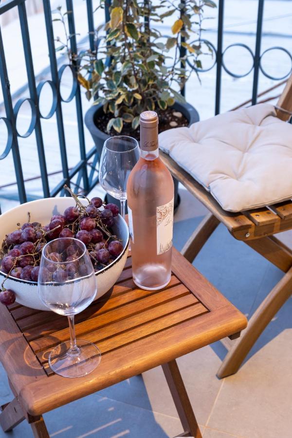 Venus Luxury Apartment 에르무폴리 외부 사진