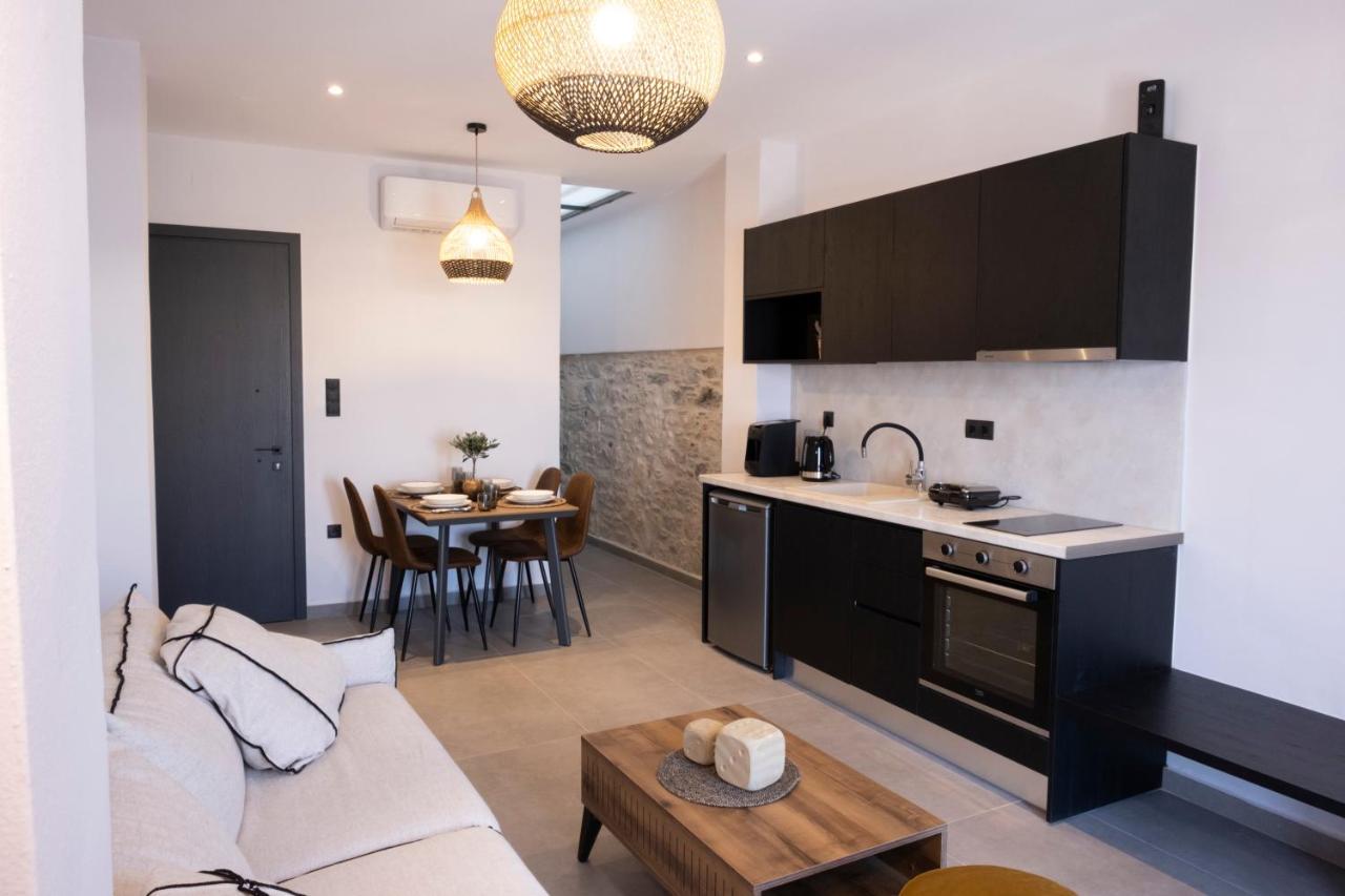 Venus Luxury Apartment 에르무폴리 외부 사진