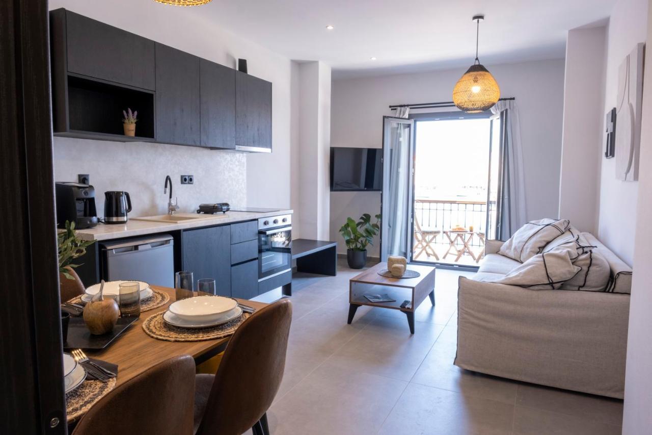 Venus Luxury Apartment 에르무폴리 외부 사진